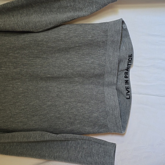 lululemon athletica Gray Women's Crew Neck Sweater - Picture 3 of 11